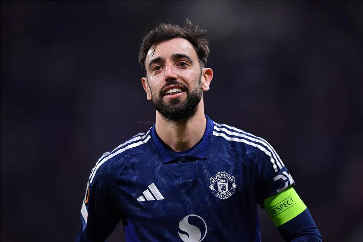 ديلي ميل: الهلال يقدم عرضاً مدهشاً لبرونو فيرنانديز قبل بداية كأس العالم للأندية. ديلي ميل: الهلال يقدم عرضاً مدهشاً لبرونو فيرنانديز قبل بداية كأس العالم للأندية.