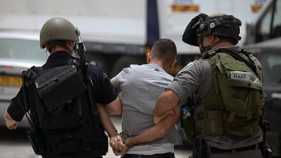 رئيس أركان القوات الاحتلالية: توافق أمني على احتمال الإفراج عن المحتجزين في غزة رئيس أركان القوات الاحتلالية: توافق أمني على احتمال الإفراج عن المحتجزين في غزة