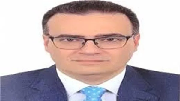 رئيس الجهاز المركزي للتنظيم والإدارة: مصر لديها مرافق نسائية مؤهلة لتولي مناصب هامة. رئيس الجهاز المركزي للتنظيم والإدارة: مصر لديها مرافق نسائية مؤهلة لتولي مناصب هامة.