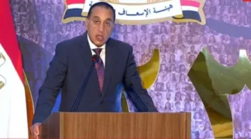 رئيس الحكومة: جهاز الإسعاف المصري يتحمل مسؤولية سامية