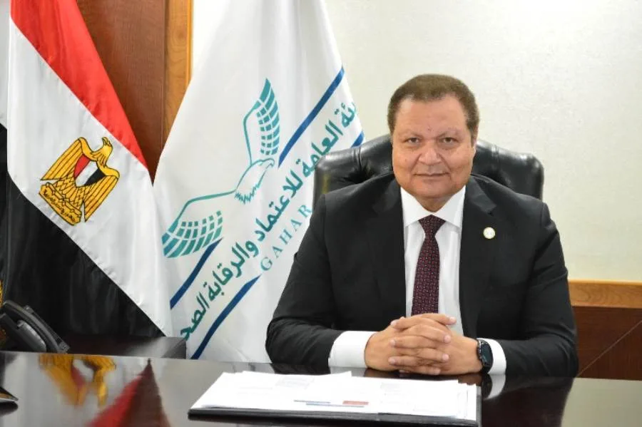 رئيس الرقابة الصحية ومحافظ شمال سيناء يبحثان استعدادات المحافظة للانضمام للتأمين الصحي الشامل