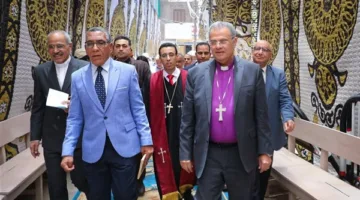 رئيس الطائفة الإنجيلية يحضر مراسم تنصيب القس مينا جدعون كراعٍ لكنيسة دشنا