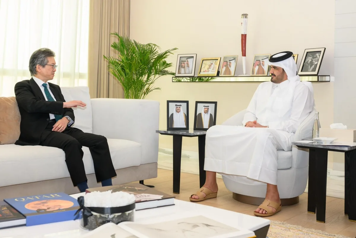 رئيس اللجنة الأولمبية القطرية يلتقي بسفير اليابان في البلاد رئيس اللجنة الأولمبية القطرية يلتقي بسفير اليابان في البلاد