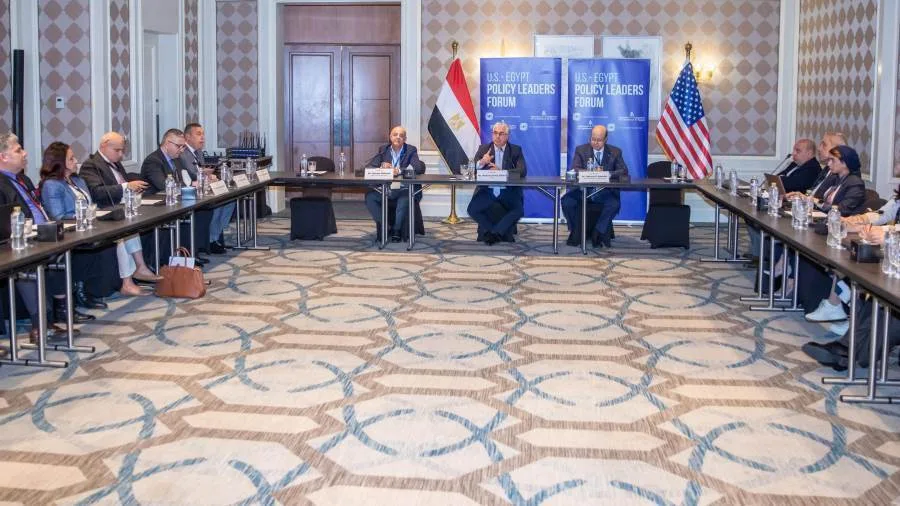 رئيس المنطقة الاقتصادية لقناة السويس يشارك في ندوة حوارية تحت عنوان “المنطقة الاقتصادية كوجهة استثمارية” رئيس المنطقة الاقتصادية لقناة السويس يشارك في ندوة حوارية تحت عنوان “المنطقة الاقتصادية كوجهة استثمارية”