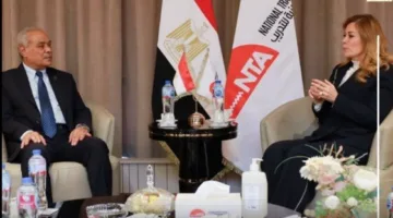 رئيس النيابة الإدارية يقوم بزيارة الأكاديمية الوطنية للتدريب (صور)