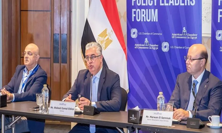 رئيس الهيئة الاقتصادية لقناة السويس: تركيز كبير على التعاون مع المستثمرين الأمريكيين