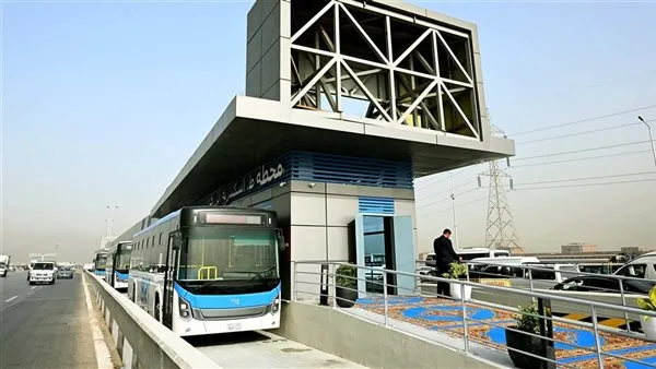 رئيس الوزراء: خدمة الأتوبيس الترددي تعزز تنظيم المرور على الطريق الدائري رئيس الوزراء: خدمة الأتوبيس الترددي تعزز تنظيم المرور على الطريق الدائري