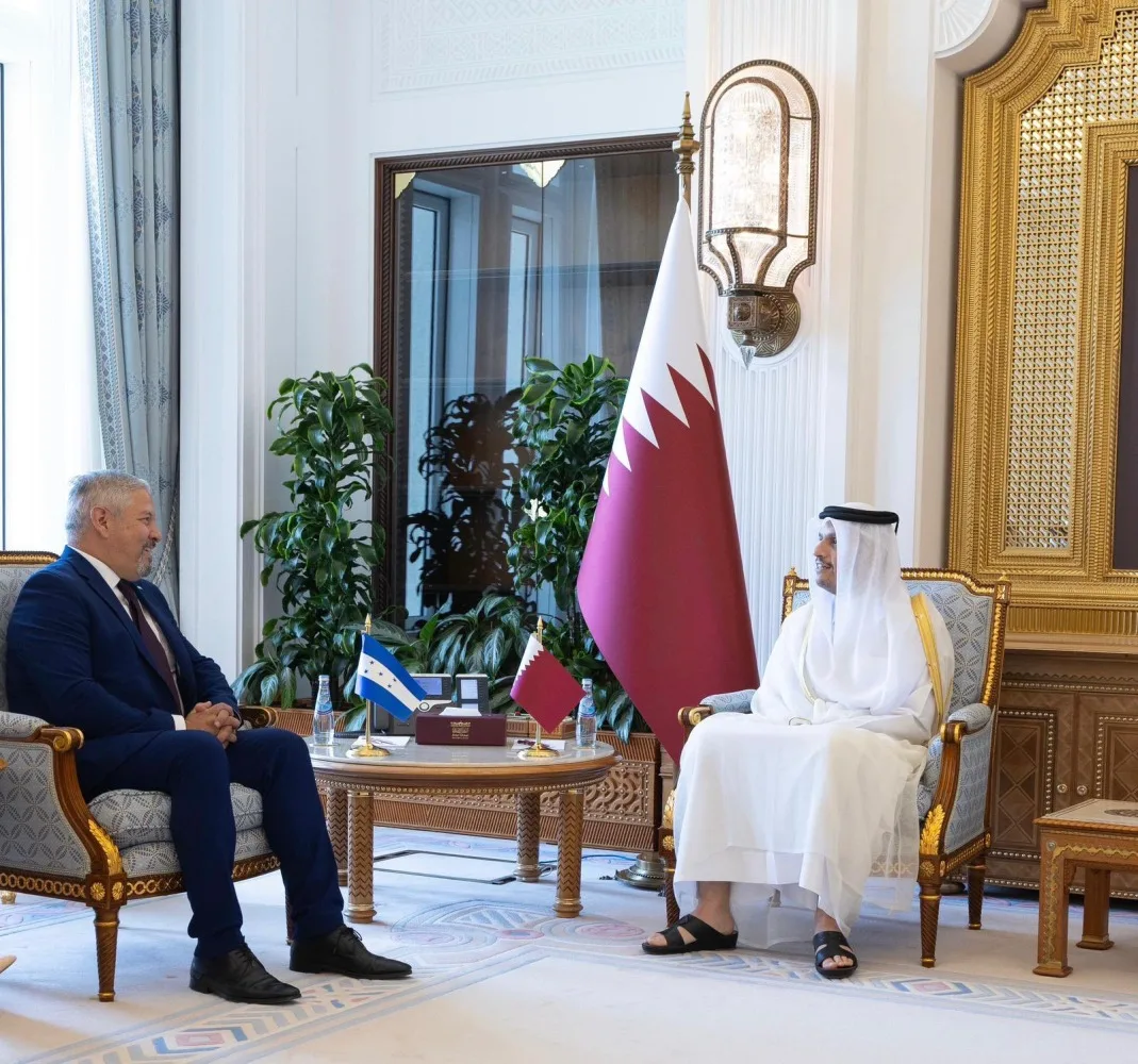 رئيس الوزراء ووزير الخارجية يستقبل وزير خارجية هندوراس رئيس الوزراء ووزير الخارجية يستقبل وزير خارجية هندوراس