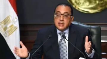رئيس الوزراء يراقب جهود تأمين مياه الشرب في مناطق مختلفة من البحر الأحمر