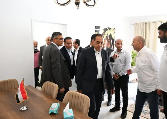 رئيس الوزراء يزور مشروع “جنة” السكني في مدينة الشيخ زايد رئيس الوزراء يزور مشروع “جنة” السكني في مدينة الشيخ زايد