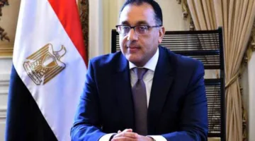 رئيس الوزراء يعلن عن عطلة رسمية من 5 إلى 9 يونيو احتفالاً بعيد الأضحى المبارك.