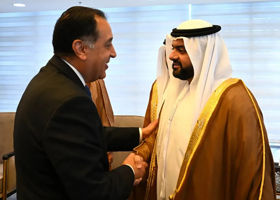 رئيس الوزراء يناقش مع ولي عهد الفجيرة مجموعة من فرص الاستثمار رئيس الوزراء يناقش مع ولي عهد الفجيرة مجموعة من فرص الاستثمار
