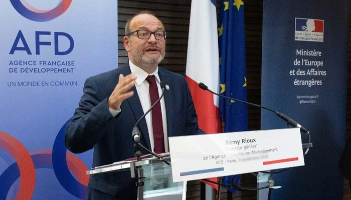 رئيس الوكالة الفرنسية للتنمية ينطلق في مهمة ميدانية بالأقاليم الجنوبية للمغرب
