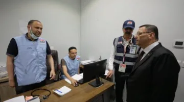 رئيس بعثة الحج يزور حجاج القرعة في فنادق مكة المكرمة للاطلاع على أوضاعهم