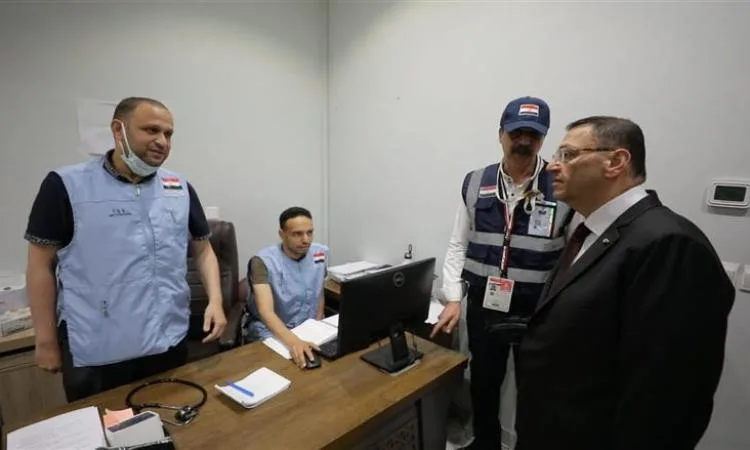 رئيس بعثة الحج يزور حجاج القرعة في فنادق مكة المكرمة للاطلاع على أوضاعهم رئيس بعثة الحج يزور حجاج القرعة في فنادق مكة المكرمة للاطلاع على أوضاعهم