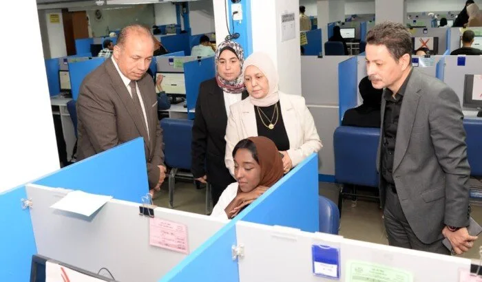 رئيس جامعة المنصورة يزور كليتي السياحة والفنادق والصيدلة لمتابعة سير الامتحانات. رئيس جامعة المنصورة يزور كليتي السياحة والفنادق والصيدلة لمتابعة سير الامتحانات.