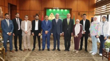 رئيس جامعة المنوفية يهنئ الفائزين بالمركز الأول في مسابقة هالت برايز العالمية