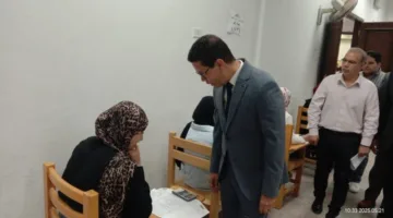 رئيس جامعة بنها يستطلع سير الامتحانات في كليتي الآداب والتجارة