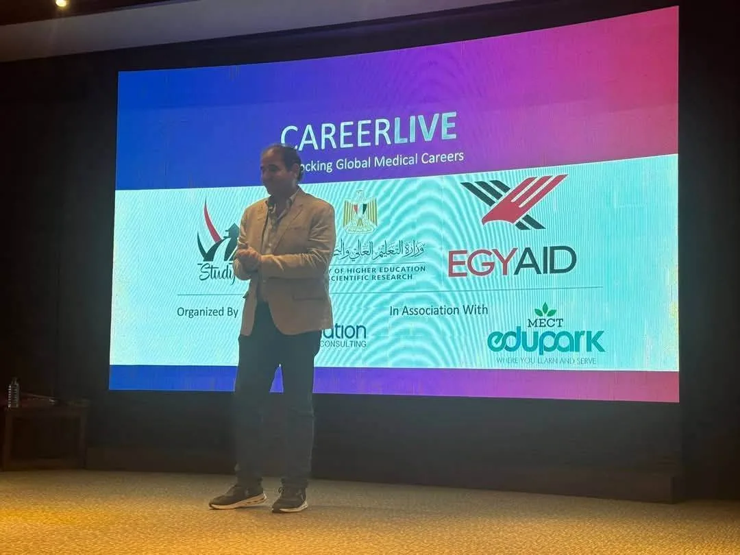 رئيس جامعة بورسعيد في الهند لاستقطاب الطلاب الدوليين