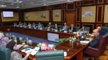 رئيس جامعة دمنهور: توفير الدعم الشامل للطلاب ذوي الاحتياجات الخاصة