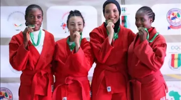 رئيس جامعة طنطا يقدم التهاني لطالبة بعد فوزها بميدالية برونزية في بطولة أفريقيا للسامبو