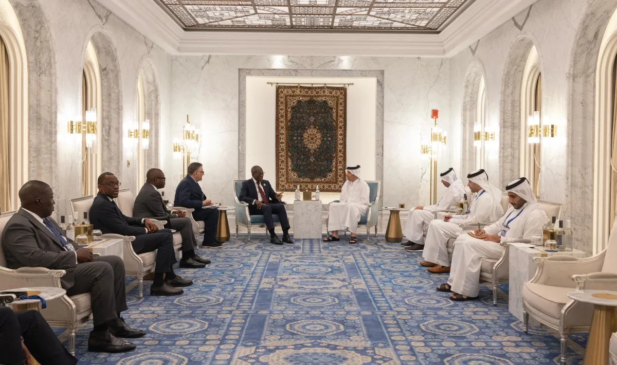 رئيس جمهورية بنين يرحب برئيس مجلس الوزراء ووزير الخارجية رئيس جمهورية بنين يرحب برئيس مجلس الوزراء ووزير الخارجية