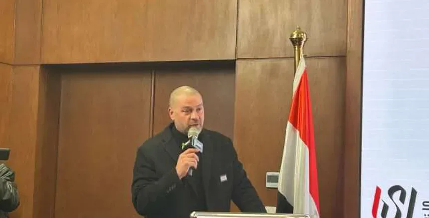 رئيس رابطة الأندية يعلن عدم قبول طلب الأهلي أثناء مناقشة إلغاء الهبوط رئيس رابطة الأندية يعلن عدم قبول طلب الأهلي أثناء مناقشة إلغاء الهبوط