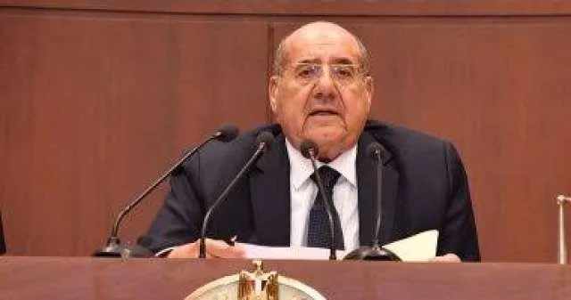 رئيس مجلس الشيوخ يتقدم بالتعازي في رحيل شقيق المستشار عدلي منصور رئيس مجلس الشيوخ يتقدم بالتعازي في رحيل شقيق المستشار عدلي منصور