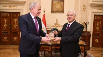 رئيس مجلس النواب يجتمع مع نظيره البيلاروسي لمناقشة تعزيز التعاون الثنائي والبرلماني.