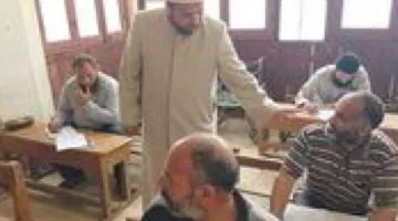 رئيس منطقة المنوفية الأزهرية يزور لجان العاصمة لمراقبة امتحانات الشهادات.