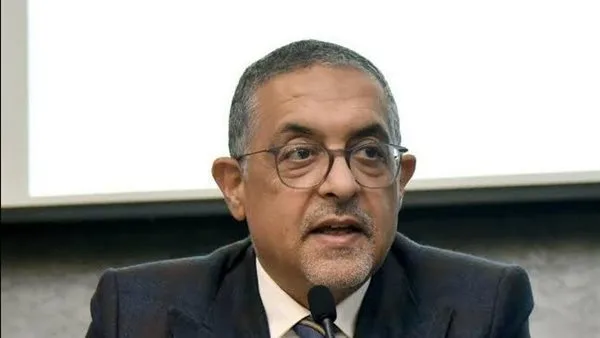رئيس هيئة الاستثمار: نعتزم إطلاق رخص ذهبية للشركات الأمريكية قريباً رئيس هيئة الاستثمار: نعتزم إطلاق رخص ذهبية للشركات الأمريكية قريباً