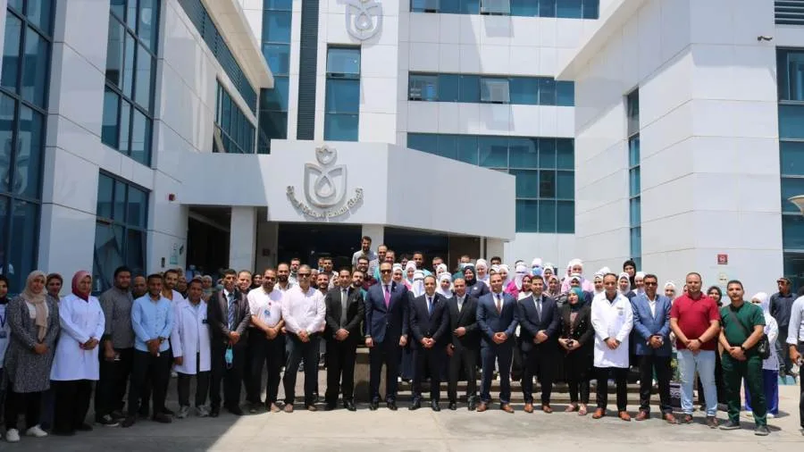 رئيس هيئة الرعاية الصحية يزور مستشفى القصاصين التخصصي ويتابع مستوى الخدمات الطبية المقدمة