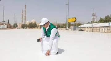 رئيس هيئة الطرق يستعرض تقنية الطرق المطاطية وأنظمة تبريد الطرق