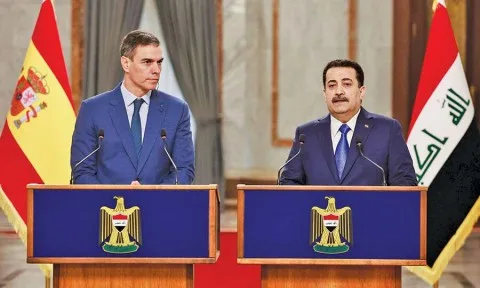رئيس وزراء إسبانيا يطالب من بغداد بزيادة الضغط على إسرائيل لوقف المأساة في غزة، ويعلن أن بلاده ستقاضي تل أبيب في محكمة العدل الدولية. رئيس وزراء إسبانيا يطالب من بغداد بزيادة الضغط على إسرائيل لوقف المأساة في غزة، ويعلن أن بلاده ستقاضي تل أبيب في محكمة العدل الدولية.