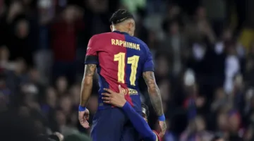 رافينيا بعد الفوز بالدوري الإسباني: أحلام الجميع في برشلونة بالتتويج بدوري الأبطال