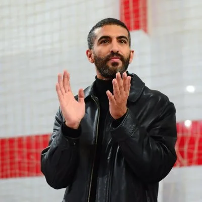 رامي نصوحي، عضو مجلس إدارة الزمالك، للجماهير: “لا تحزنوا، أنتم في قلوبنا” رامي نصوحي، عضو مجلس إدارة الزمالك، للجماهير: “لا تحزنوا، أنتم في قلوبنا”