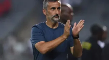 رسميًا.. أورلاندو بايرتس يعلن عن مغادرة خوسيه ريفيرو كمدرب للفريق.