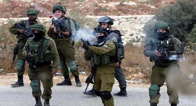 مؤسسات فلسطينية: الاحتلال يسعى للقضاء على عدد من رموز الحركة الأسيرة وقادتها مؤسسات فلسطينية: الاحتلال يسعى للقضاء على عدد من رموز الحركة الأسيرة وقادتها