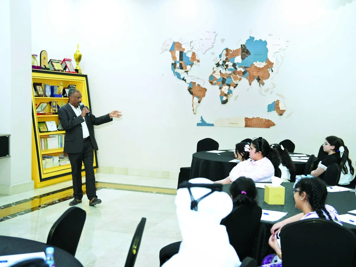 رفع مستوى وعي الشباب بأهمية الحفاظ على النظم البيئية رفع مستوى وعي الشباب بأهمية الحفاظ على النظم البيئية