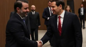 روبيو بعد اجتماعه بالشيباني: زعماء سوريا الجدد مستعدون للتطبيع ويتطلعون إلى “السلام مع إسرائيل” وسنقوم بدعم جهودهم لتحقيق الاستقرار في بلادهم.