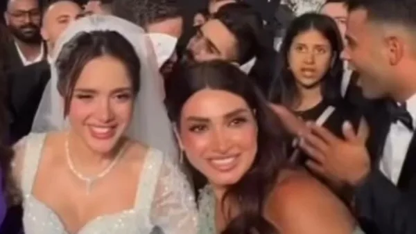 روجينا توجه رسالة لـ رنا رئيس بعد زفافها