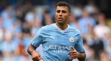 رودري يعود إلى مانشستر سيتي بعد شفائه من إصابة في الرباط الصليبي