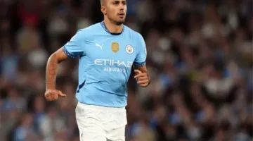 رودري يعود للمشاركة بعد 8 أشهر في مباراة مانشستر سيتي ضد بورنموث