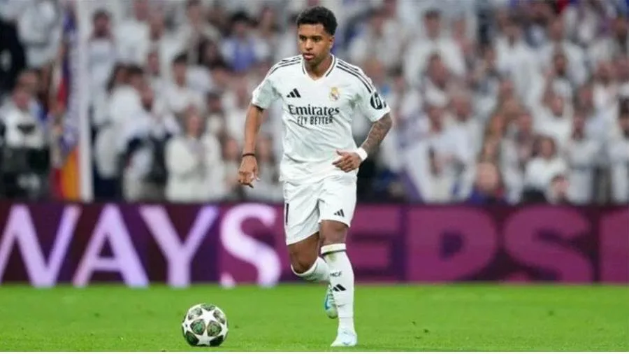 رودريجو يترك تدريبات ريال مدريد وتقارير تفيد بأنه قد يغيب حتى انتهاء الموسم.