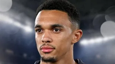 ريال مدريد الإسباني يعلن عن توقيع عقده مع ترينت ألكسندر آرنولد قادماً من ليفربول.