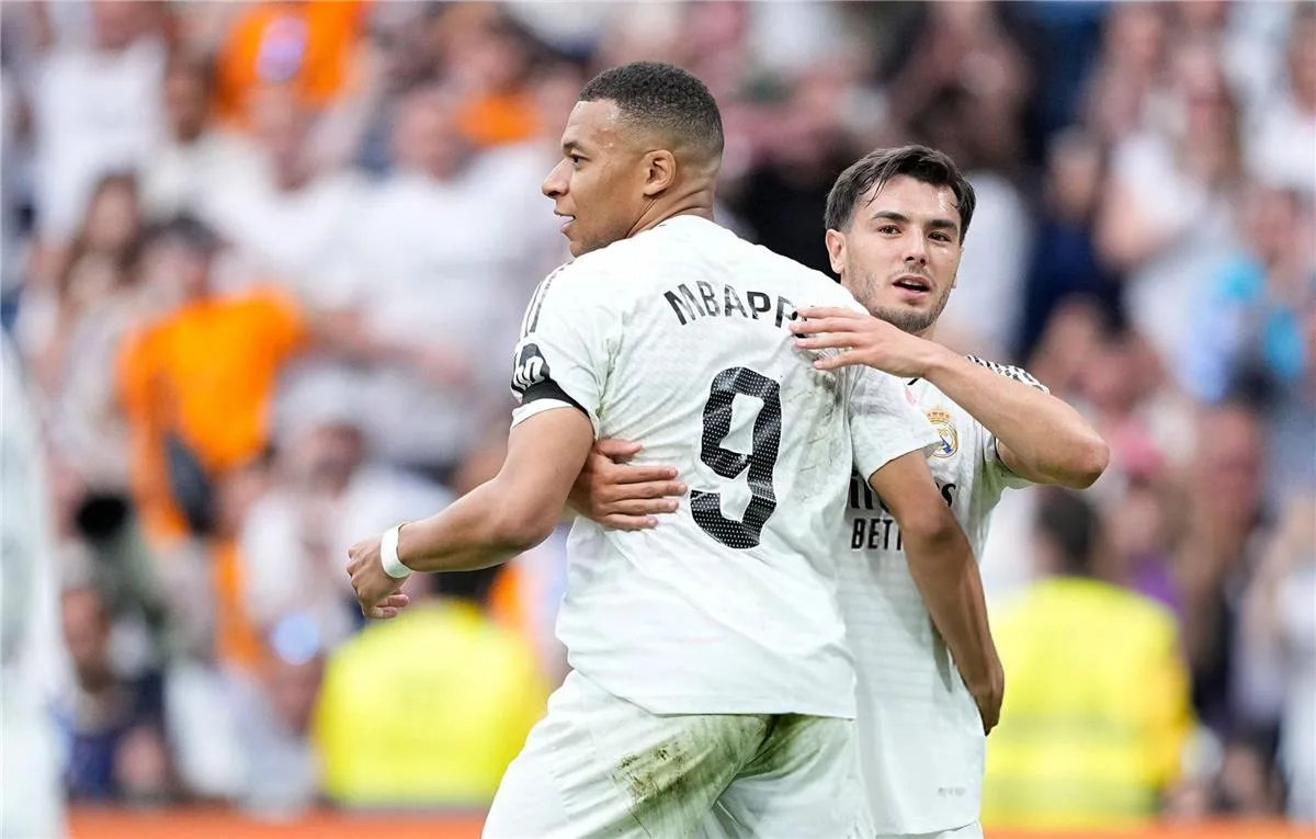 ريال مدريد والمنتخب المغربي يراقبان آخر المستجدات بشأن إصابة إبراهيم دياز ريال مدريد والمنتخب المغربي يراقبان آخر المستجدات بشأن إصابة إبراهيم دياز