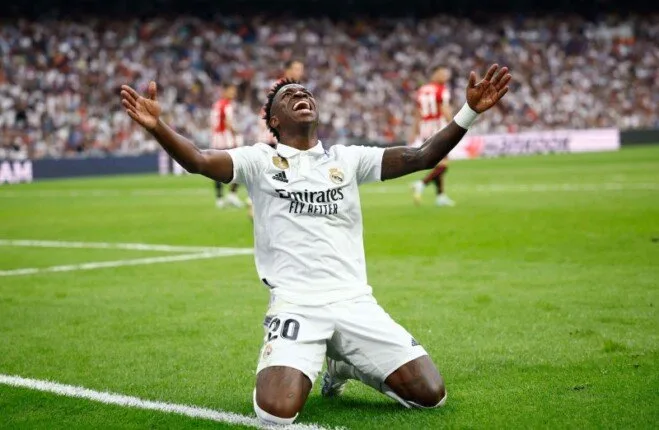 ريال مدريد يتجاوز تقاليده من أجل فينيسيوس جونيور ريال مدريد يتجاوز تقاليده من أجل فينيسيوس جونيور