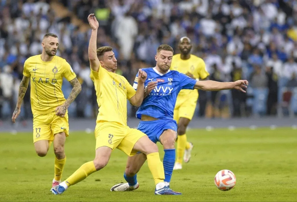 ريال مدريد ينظر إليه – لاعب النصر يوشك على العودة إلى الليجا الإسبانية