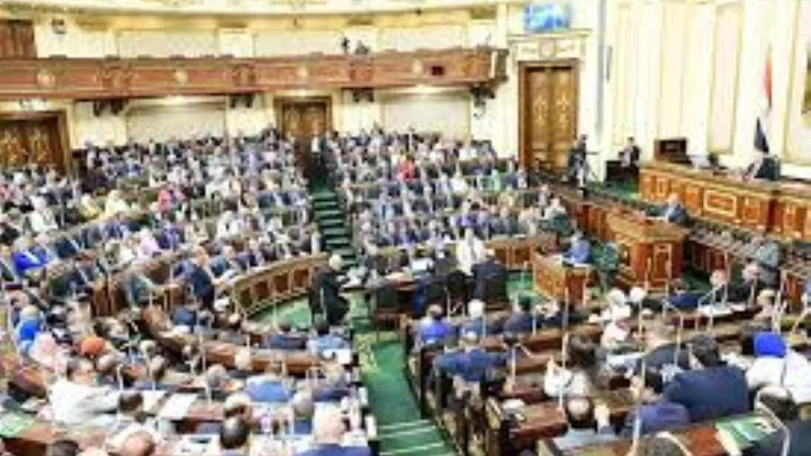 زعيمون حزبيون: قانون “مجلس النواب وتوزيع الدوائر الانتخابية” يدعم مبادئ العدالة التمثيلية بين المواطنين. زعيمون حزبيون: قانون “مجلس النواب وتوزيع الدوائر الانتخابية” يدعم مبادئ العدالة التمثيلية بين المواطنين.