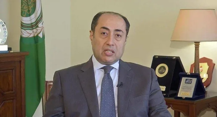 زكي: قمة بغداد شددت على تأييدها للشعب السوداني في هذه الظروف الصعبة. زكي: قمة بغداد شددت على تأييدها للشعب السوداني في هذه الظروف الصعبة.